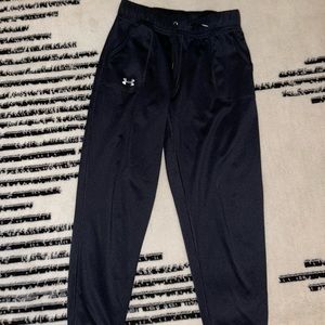 Black under armour joggers size small